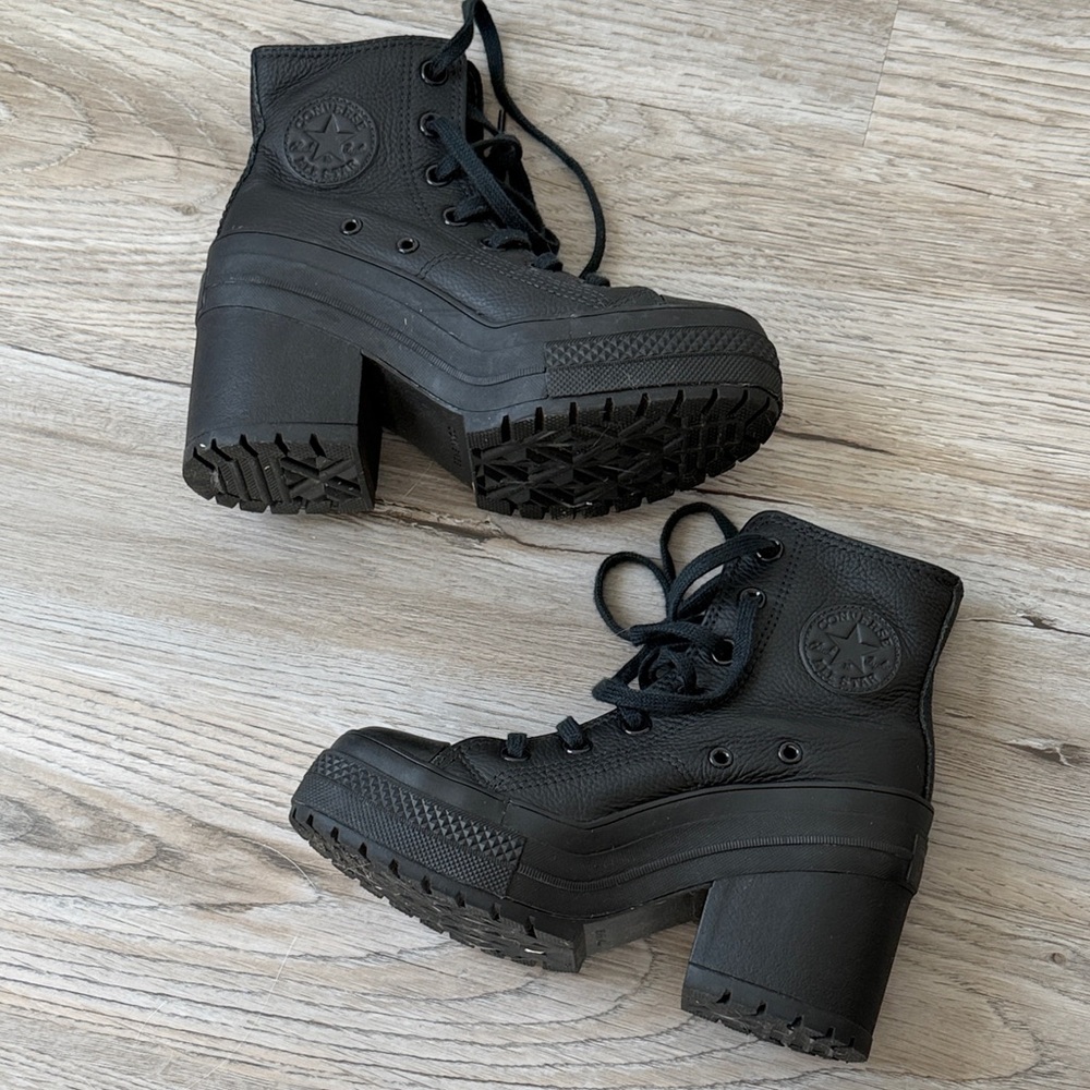 Converse Chuck 70 De Luxe Heel Leather Shoe - Black Monochrome